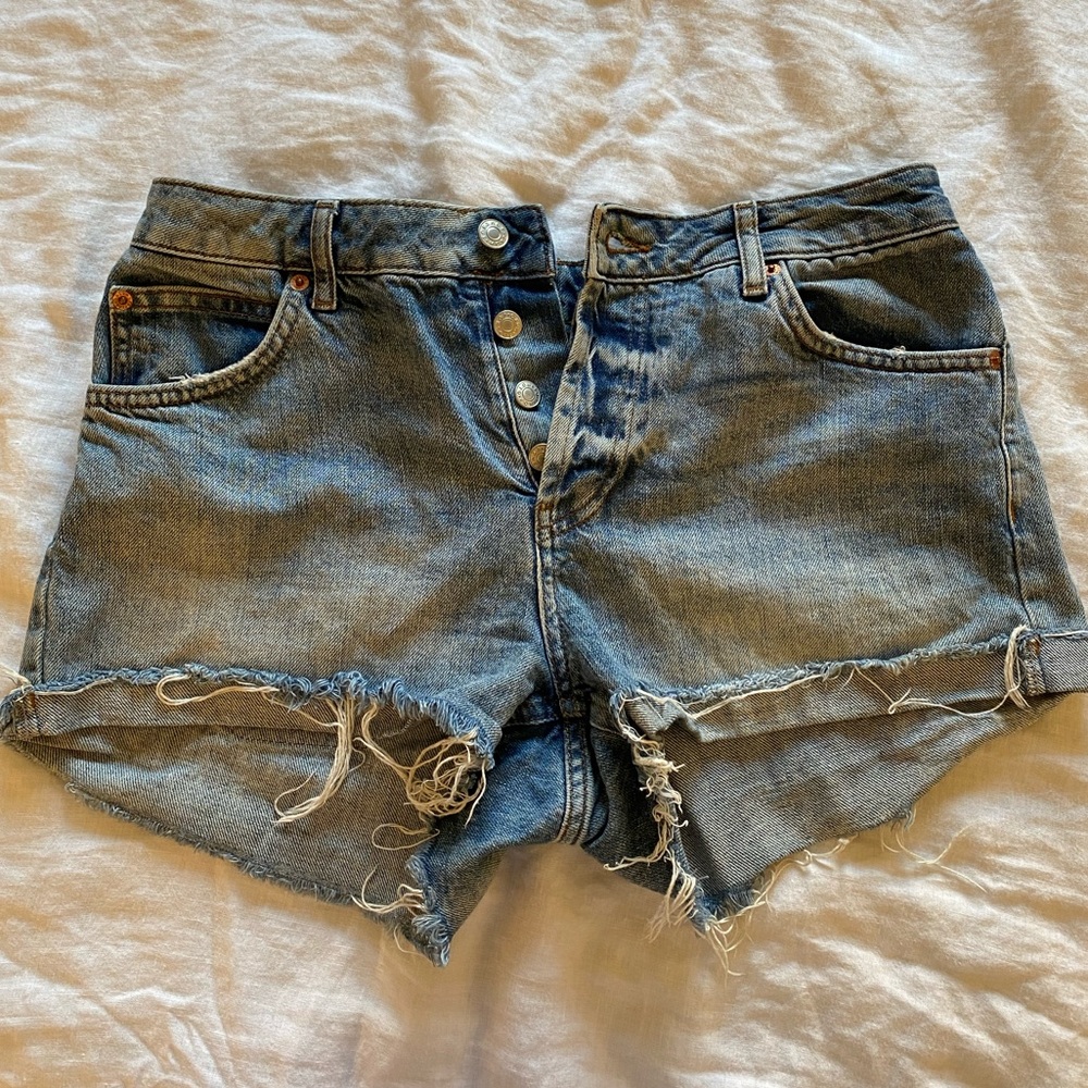 Distressed jean shorts
